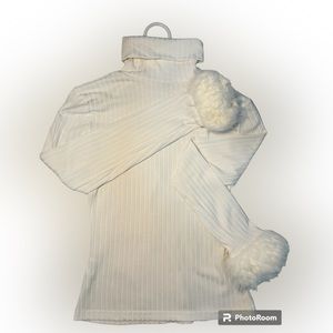 Fur trim Long Sleeve Turtleneck